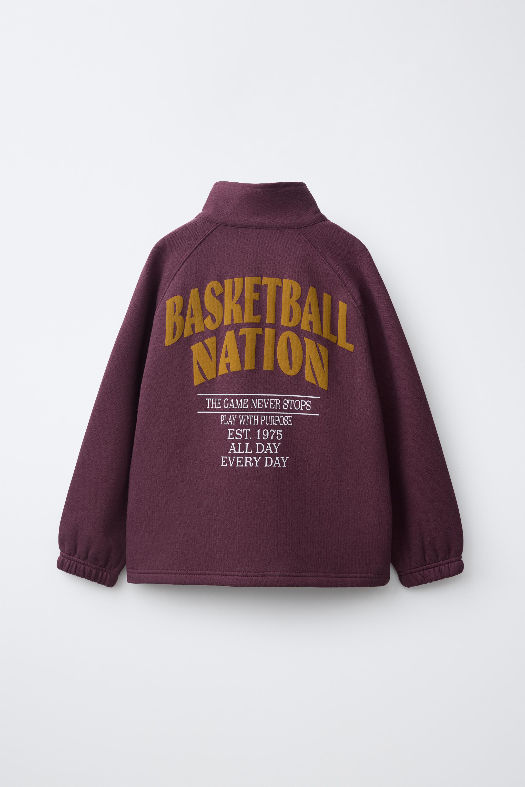 BASKETBALL PRINT SWEATSHIRT